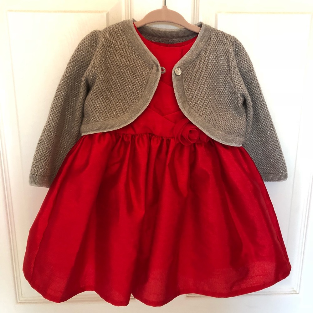 Girl’s Holiday Outfit